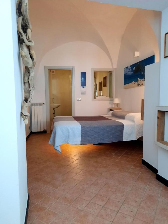 Finestre Sul Mare Villa San Lorenzo al Mare Værelse billede